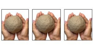 Read more about the article Flourless Paper Mache Recipe (No Flour Or Starch Used!)